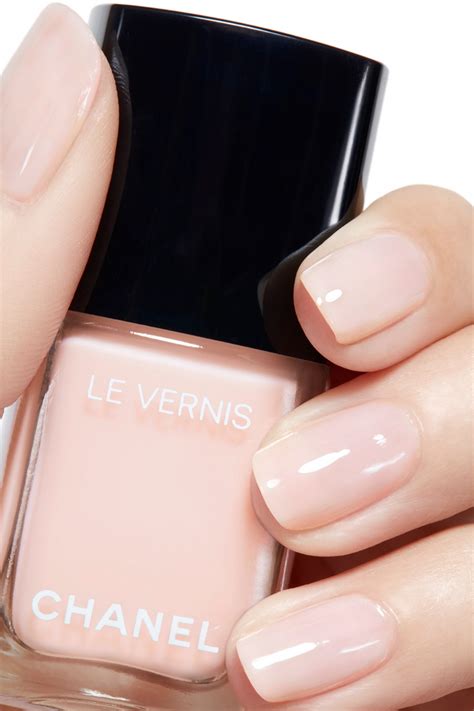 Chanel vernis longwear colors